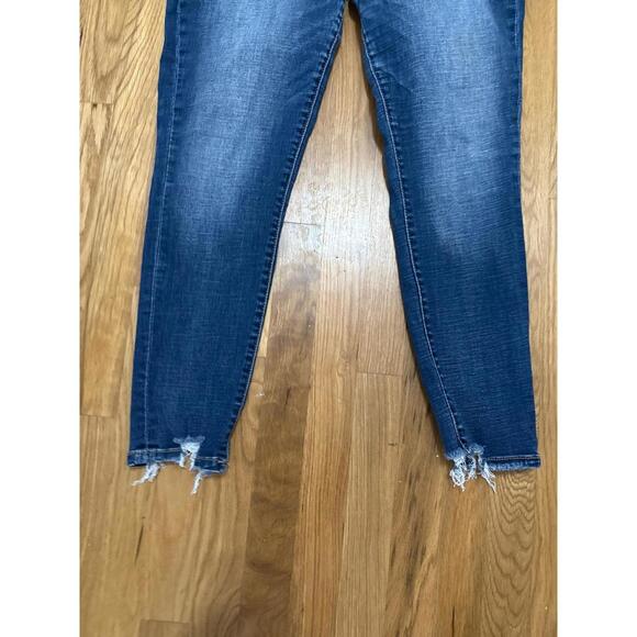 BKE Victoria Universal Fit Mid Rise Ankle Skinny Jeans Size 31 - Picture 2 of 7
